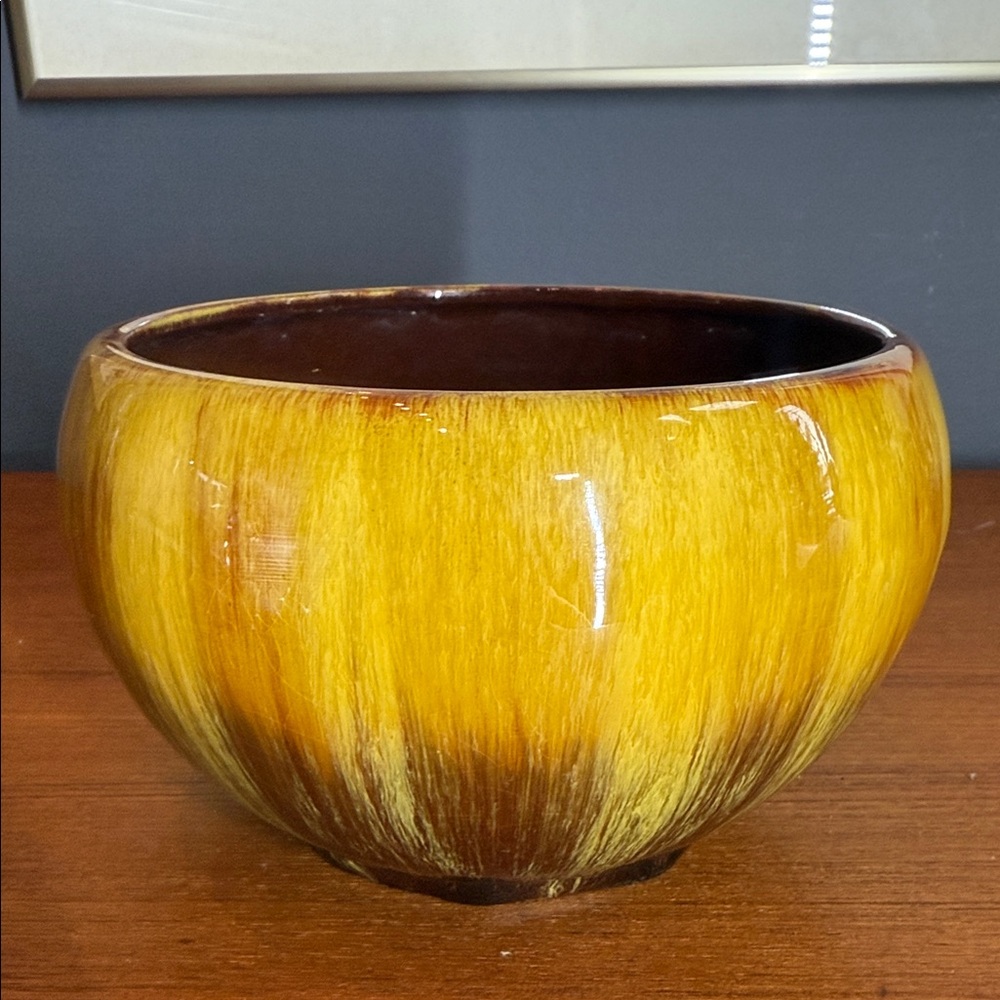 Artisan Ceramic Bowl in Rich Brown and Golden Yellow